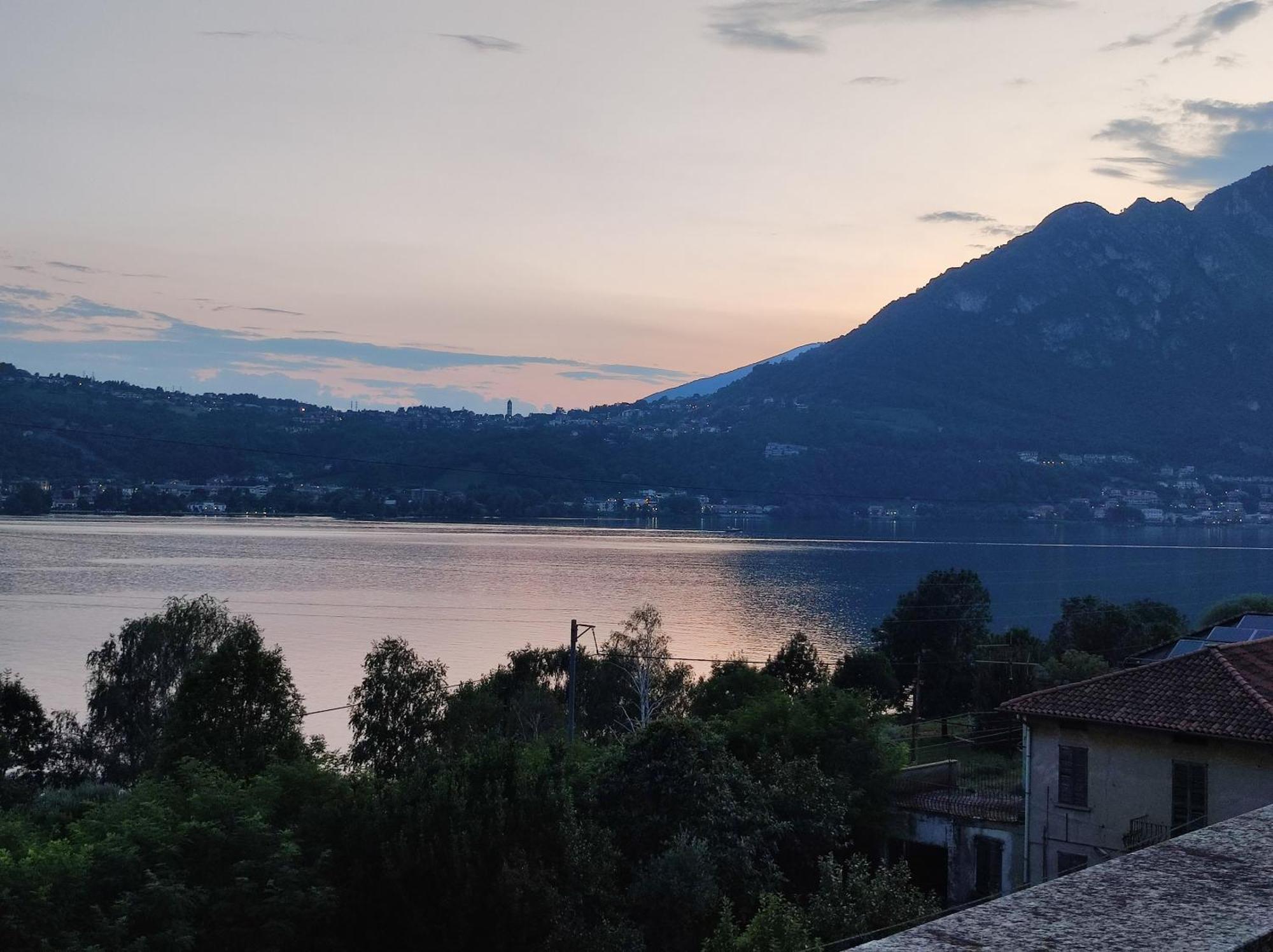 Terrazzo Sul Lago Lecco Luaran gambar
