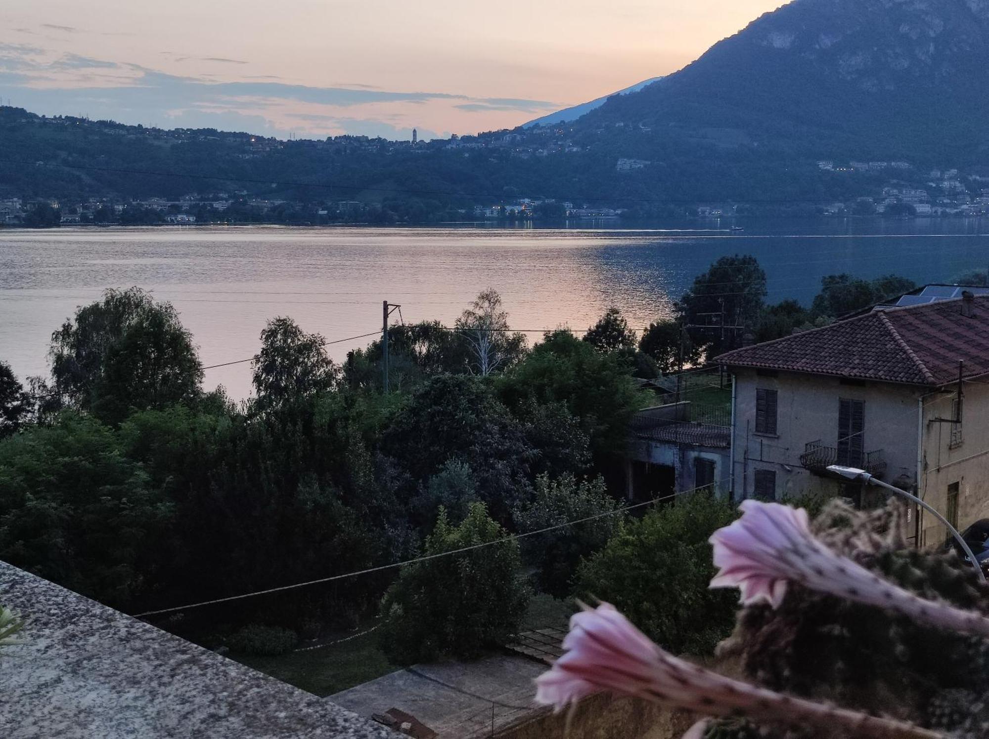 Terrazzo Sul Lago Lecco Luaran gambar