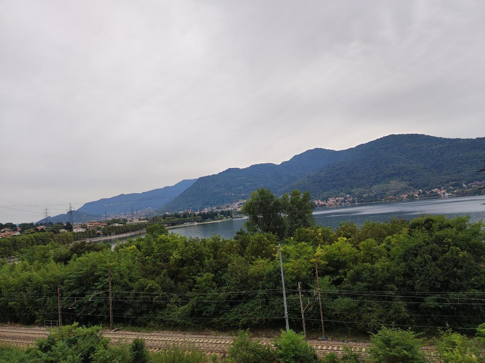 Terrazzo Sul Lago Lecco Luaran gambar